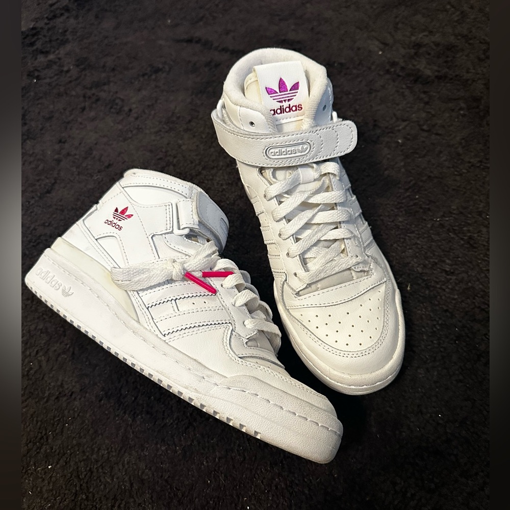 Adidas- Women's Forum Mid Casual Sneakers from Finish Line size 5 1/2